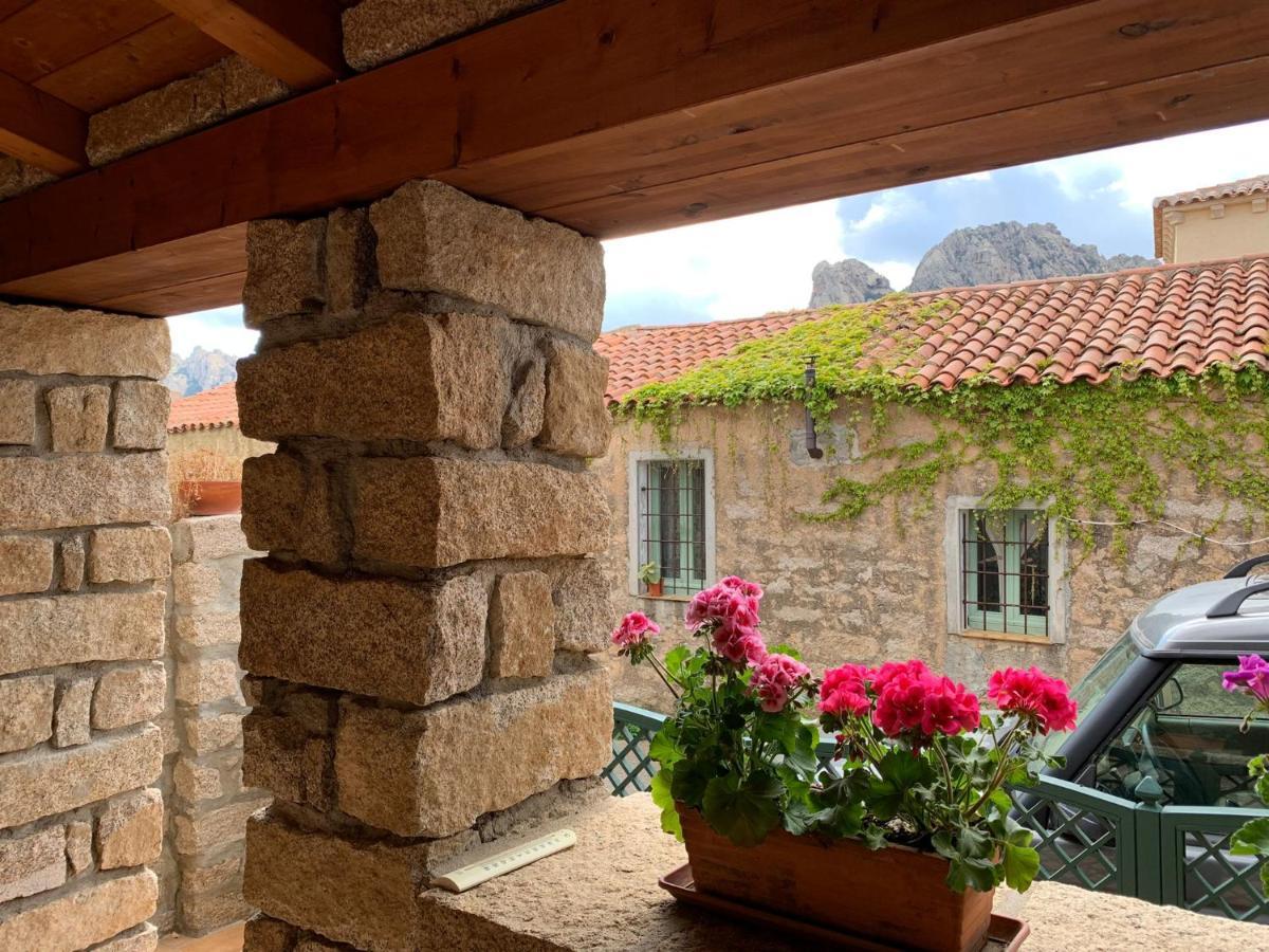 Casa Nel Borgo Di San Pantaleo别墅 外观 照片